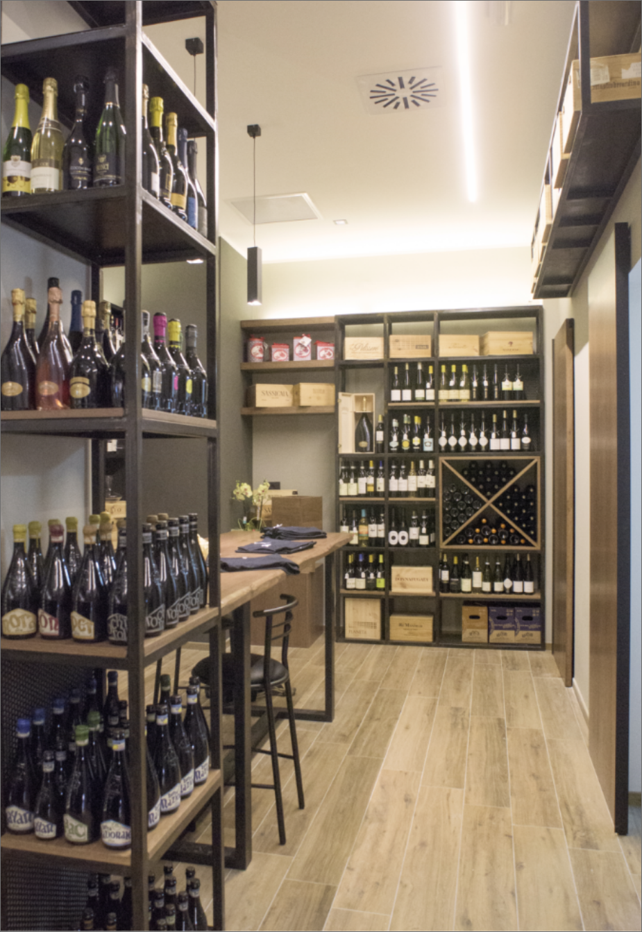 enoteca-montecucco-sidro-studio-progetto-retail-torino (3)