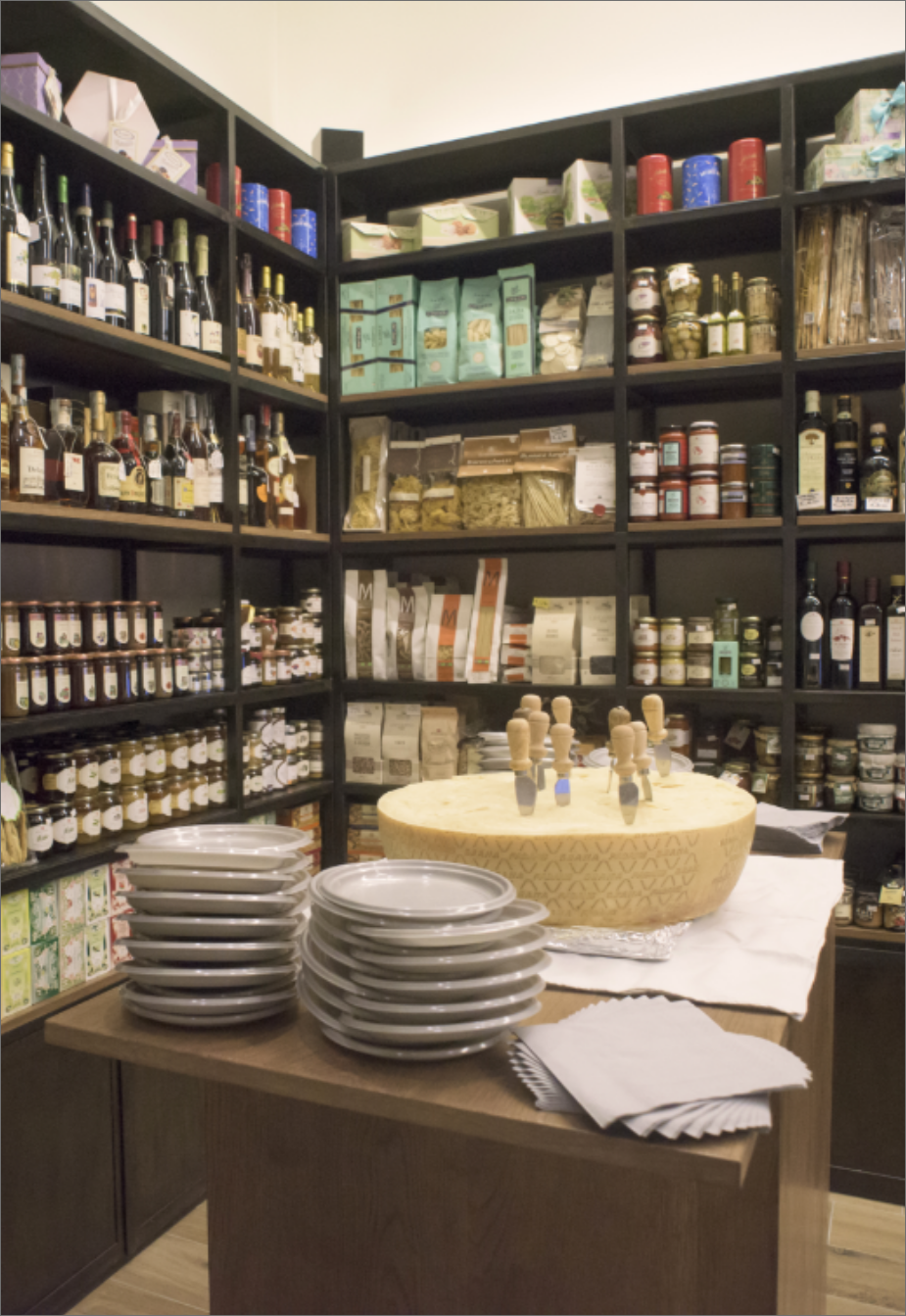 enoteca-montecucco-sidro-studio-progetto-retail-torino (5)